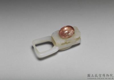 图片[2]-Jade belt buckle inlaid with tourmaline-China Archive